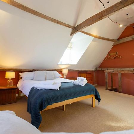 Pounce Hall -Stunning Historic Home In Rural Essex Saffron Walden Bagian luar foto