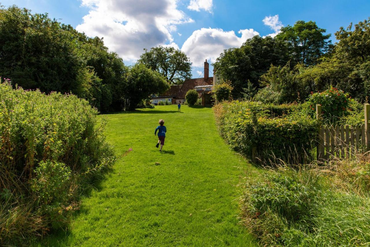 Pounce Hall -Stunning Historic Home In Rural Essex Saffron Walden Bagian luar foto