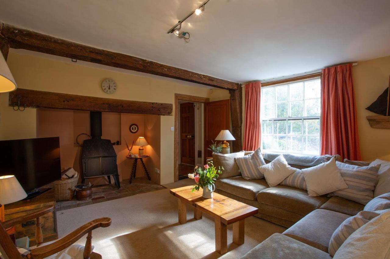 Pounce Hall -Stunning Historic Home In Rural Essex Saffron Walden Bagian luar foto