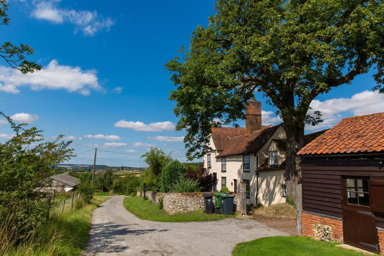 Pounce Hall -Stunning Historic Home In Rural Essex Saffron Walden Bagian luar foto