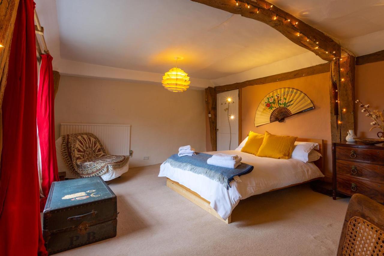 Pounce Hall -Stunning Historic Home In Rural Essex Saffron Walden Bagian luar foto
